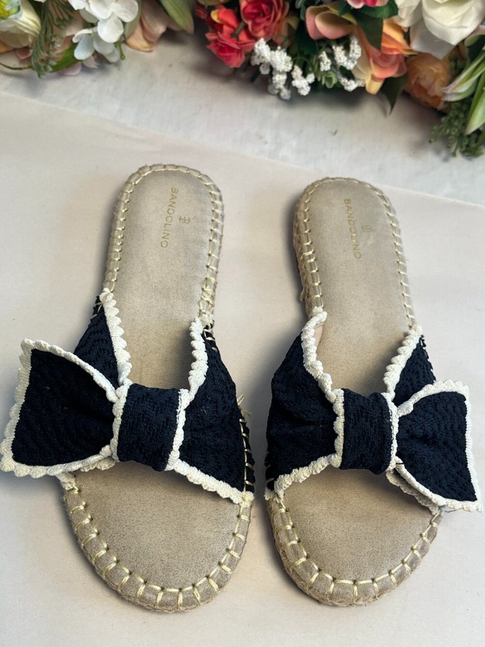 Bandolino Braylin2 Textile Bow Espadrille Slide Sandals Navy Ivory Women’s 8.5M